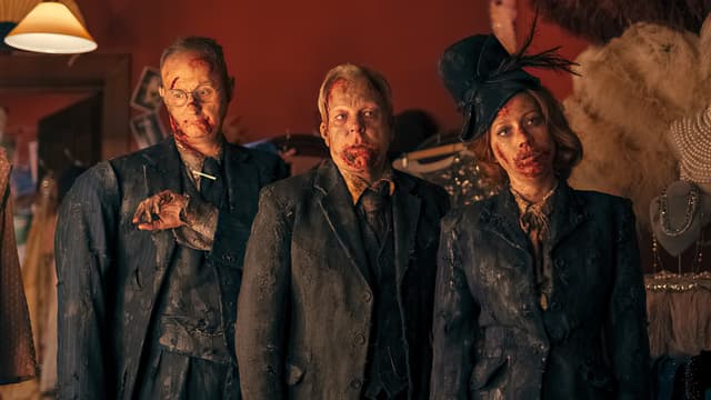 Autostopowiczka, w tym epizod Zombie Naziści Trupojady